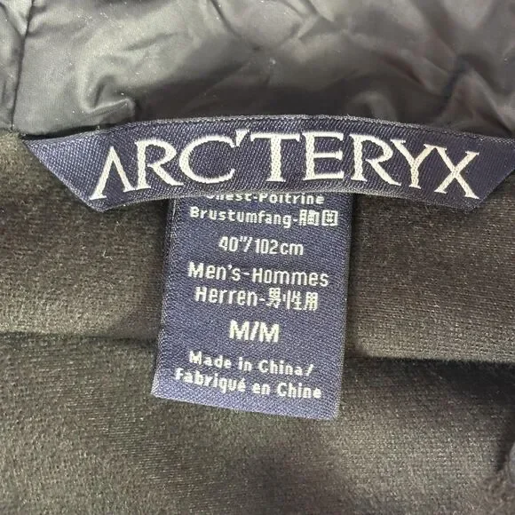 Arc'teryx Dark Blue Windbreaker Jacket - Picture 5 of 16